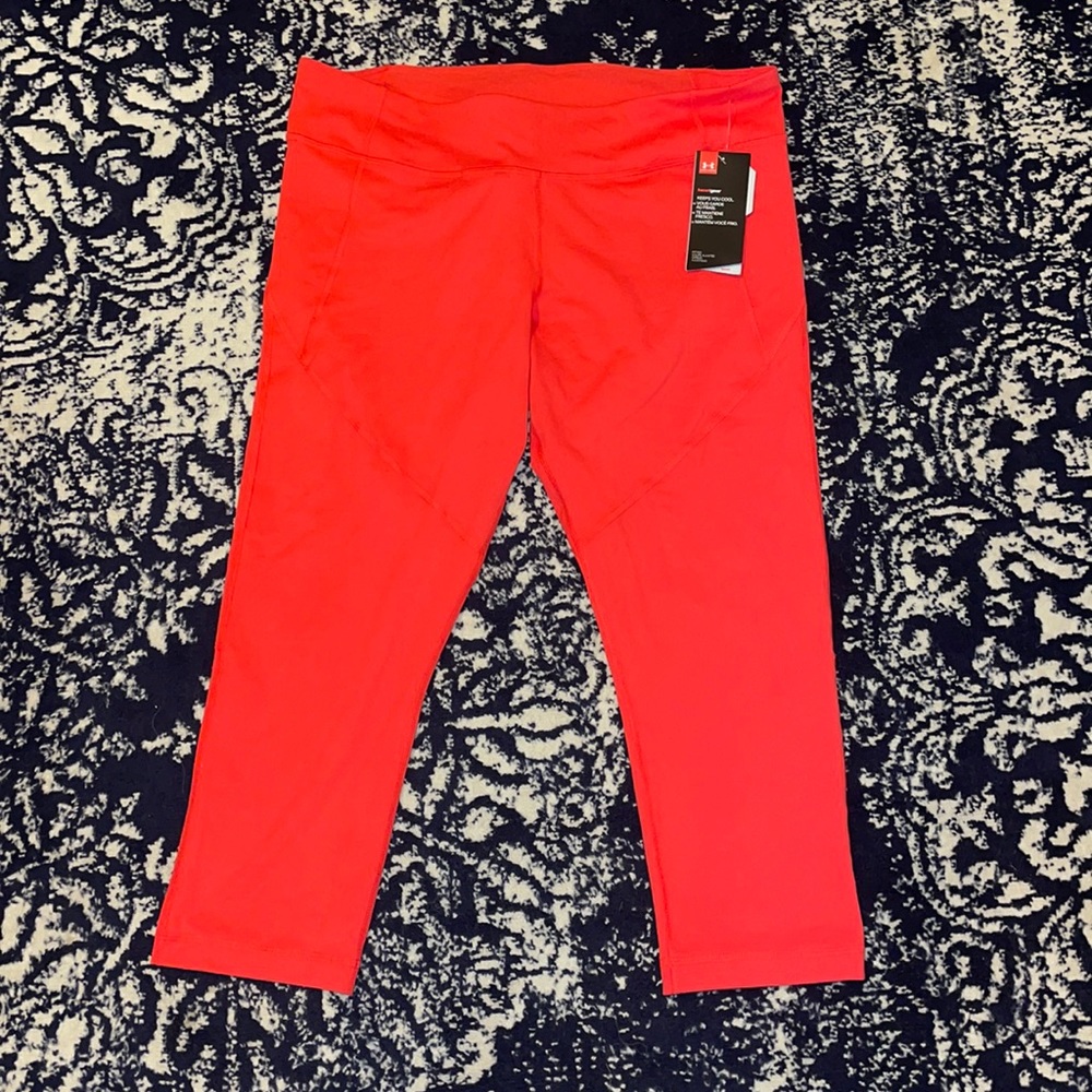 Under Armour Cropped Leggings